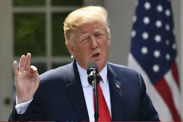 ट्रंप का ‘जनवरी 2026 मिशन’: वेनेजुएला के बाद ग्रीनलैंड पर नजर, ईरान-क्यूबा भी हिटलिस्ट में