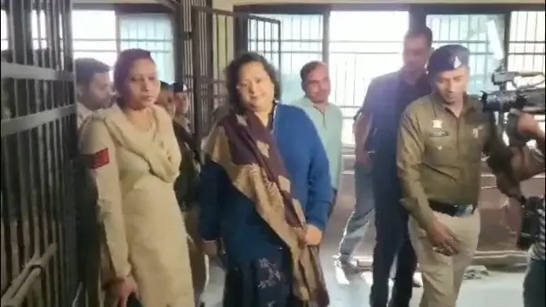 कोल लेवी घोटाले में ED का तगड़ा एक्शन: सौम्या चौरसिया और निखिल चंद्राकर की 2.66 करोड़ की 8 संपत्तियां कुर्क, कुल अटैचमेंट अब 273 करोड़ पहुंचा!